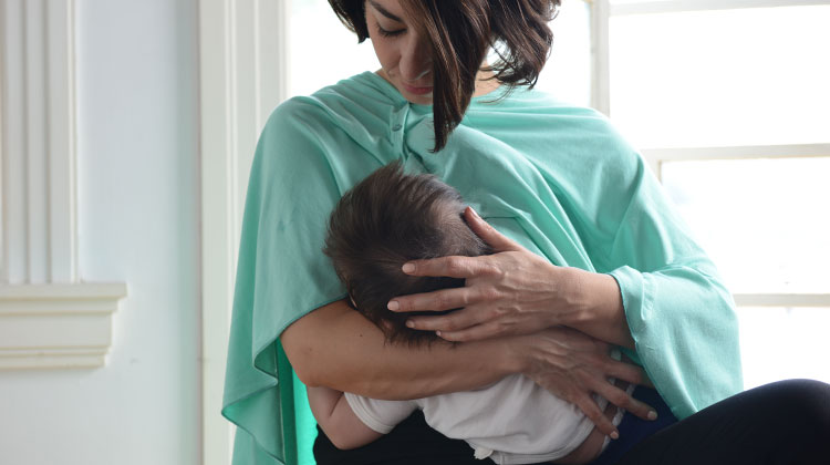 8 Breastfeeding Tips To Get You Started