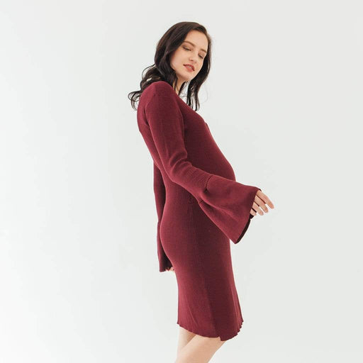 LONG FLARE SLEEVES DESSA SWEATER DRESS WINE